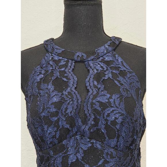 Nightway Glitter-Lace Keyhole Halter Dress - NWOT (New)‎ - Picture 4 of 7